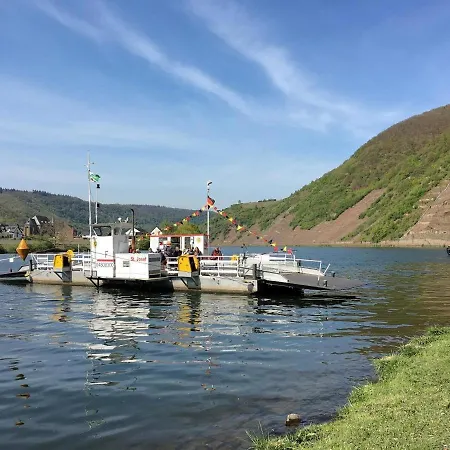 アパート Old Winery ブリーデル