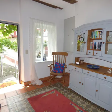 Old Winery アパート