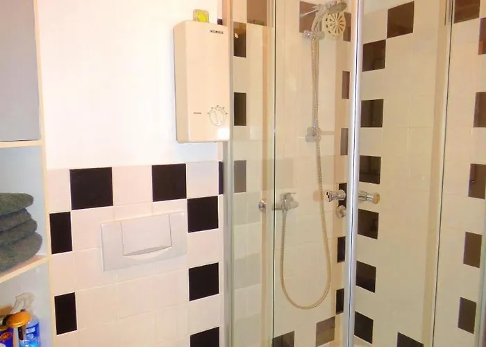 Old Winery * 브리에델